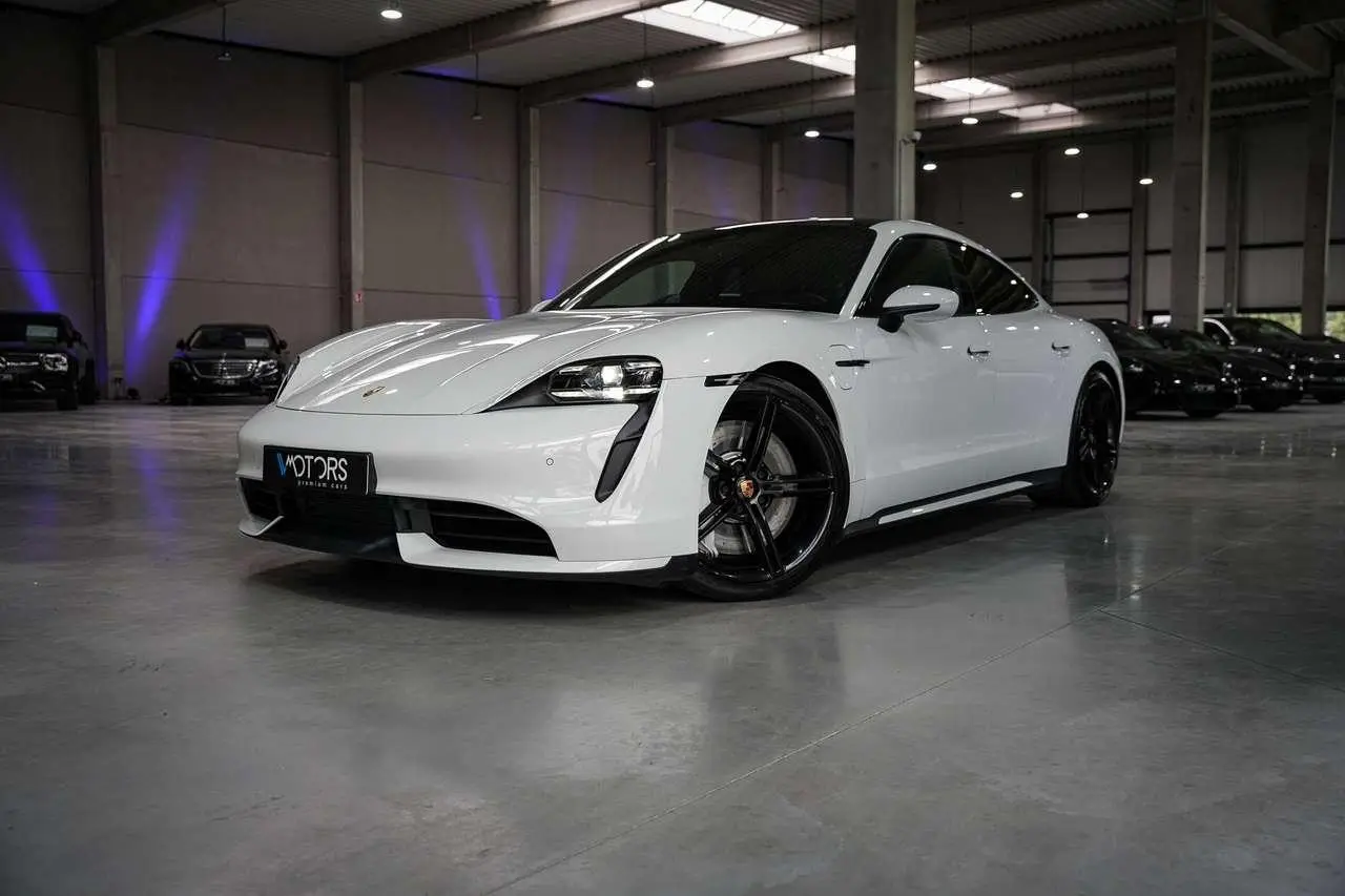 Photo 1 : Porsche Taycan 2020 Electric