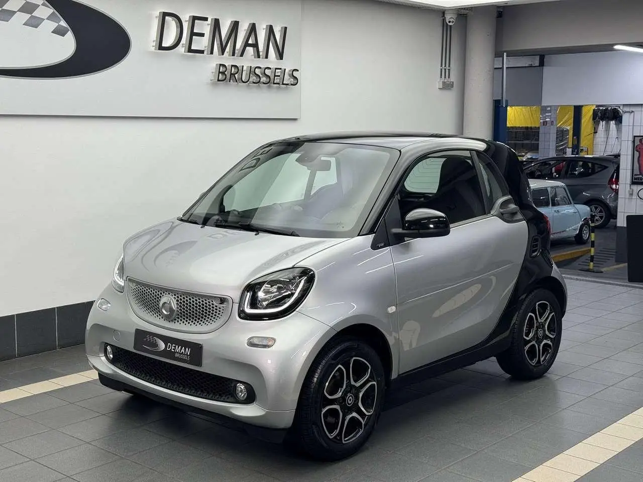 Photo 1 : Smart Fortwo 2016 Petrol