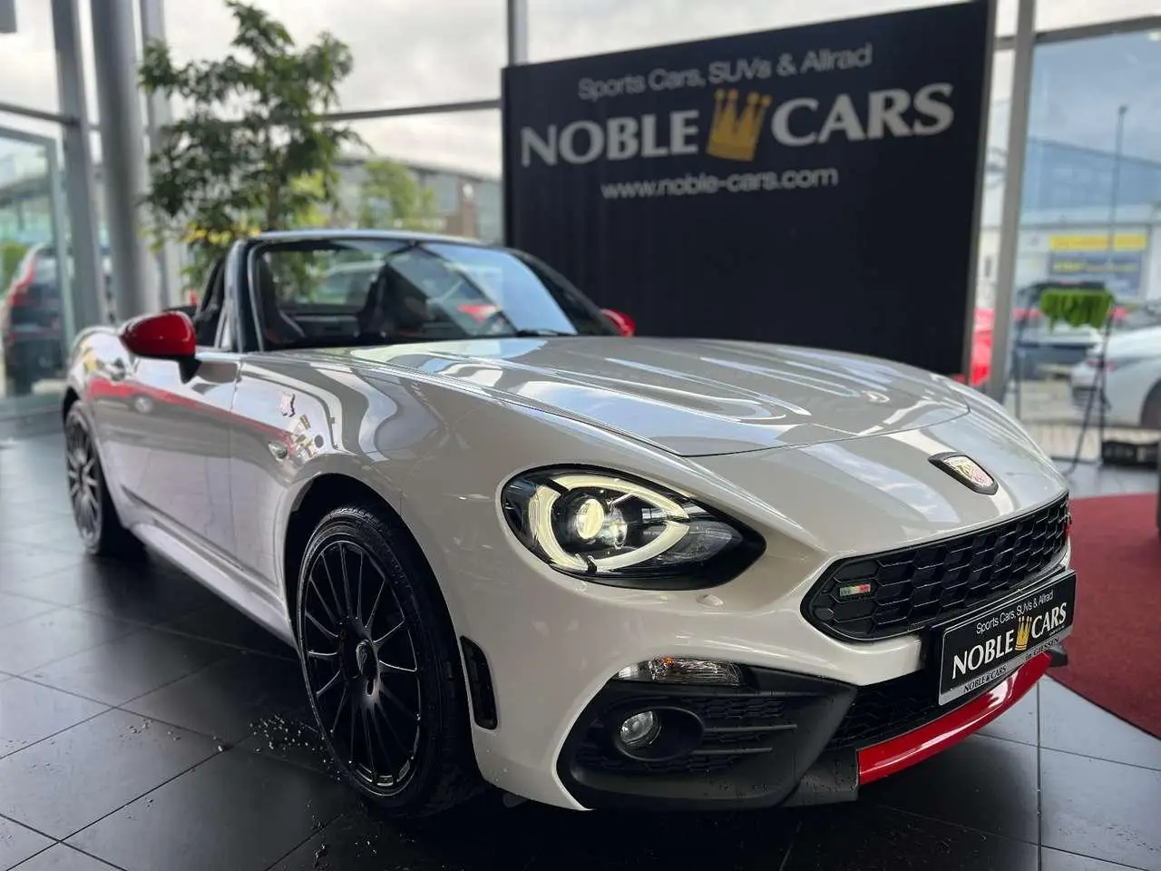 Photo 1 : Abarth 124 Spider 2019 Essence