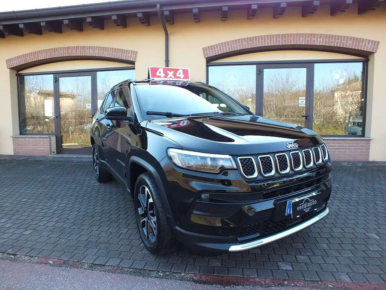 Photo 1 : Jeep Compass 2023 Hybrid