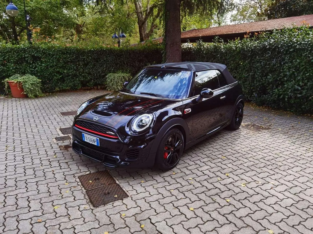 Photo 1 : Mini John Cooper Works 2019 Essence