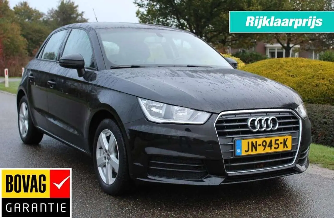 Photo 1 : Audi A1 2016 Petrol