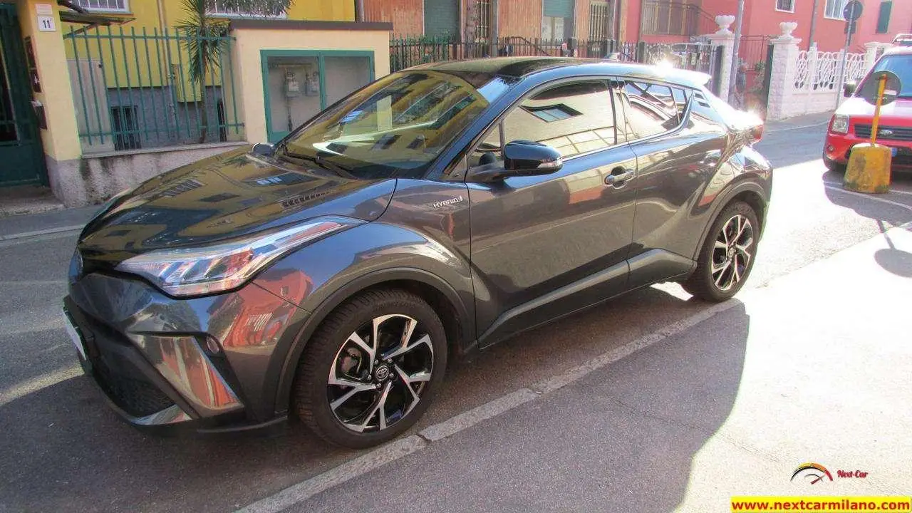 Photo 1 : Toyota C-hr 2020 Hybrid