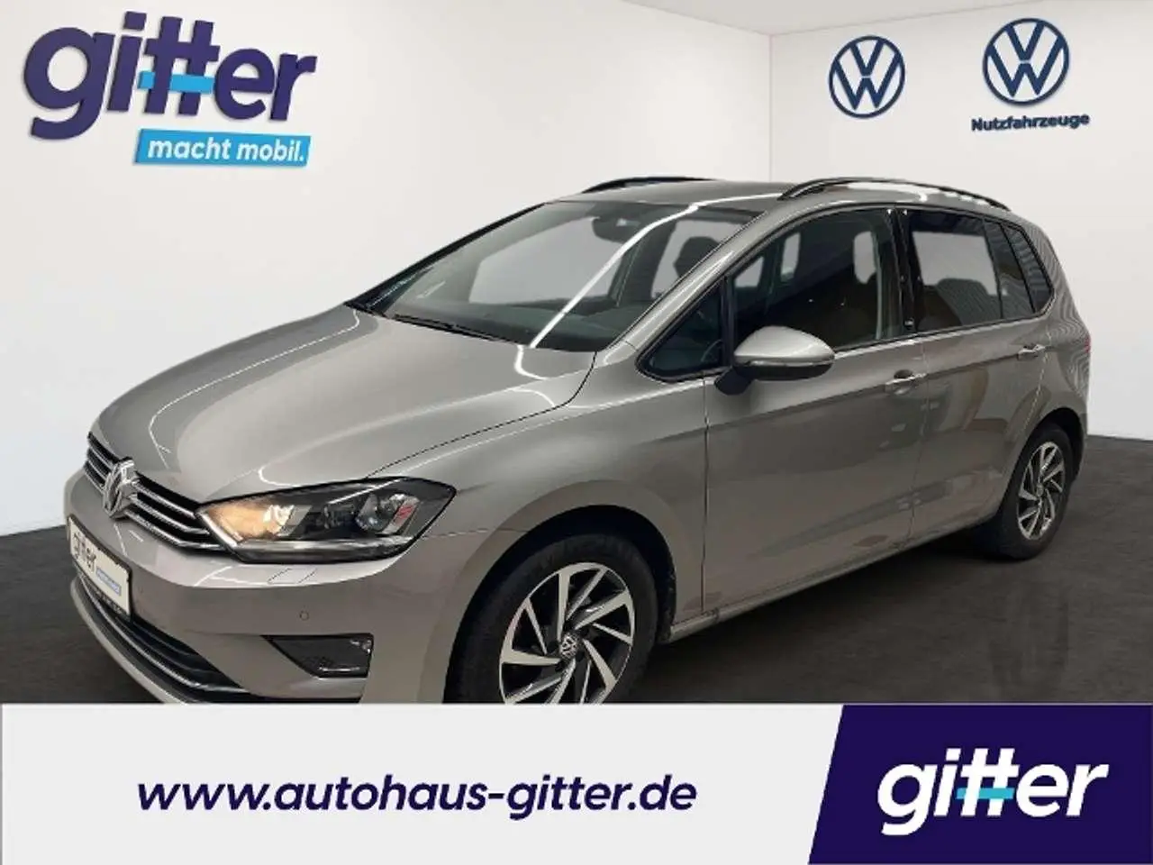 Photo 1 : Volkswagen Golf 2017 Petrol