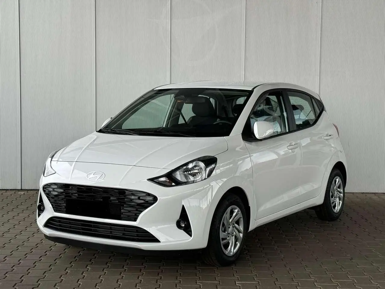 Photo 1 : Hyundai I10 2024 Petrol