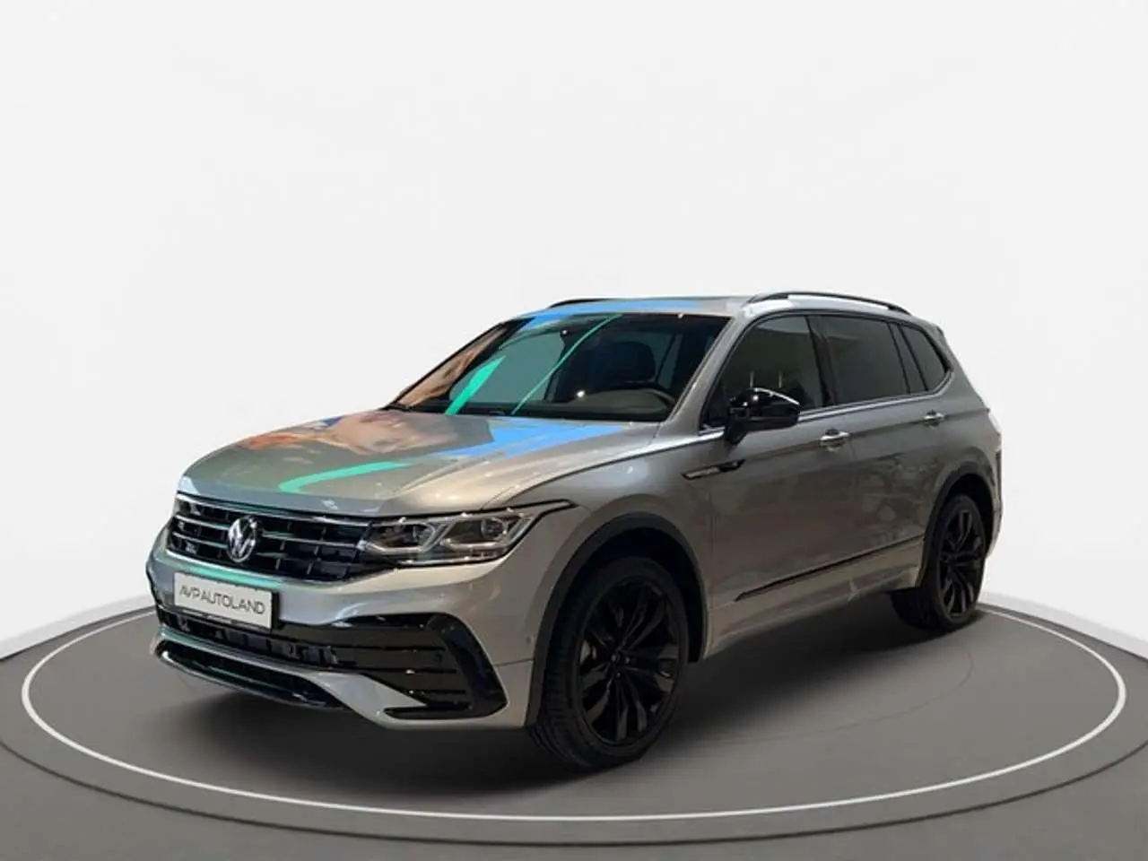 Photo 1 : Volkswagen Tiguan 2024 Essence