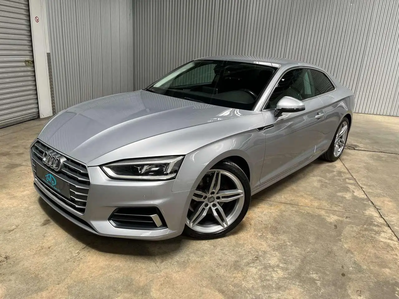 Photo 1 : Audi A5 2017 Essence