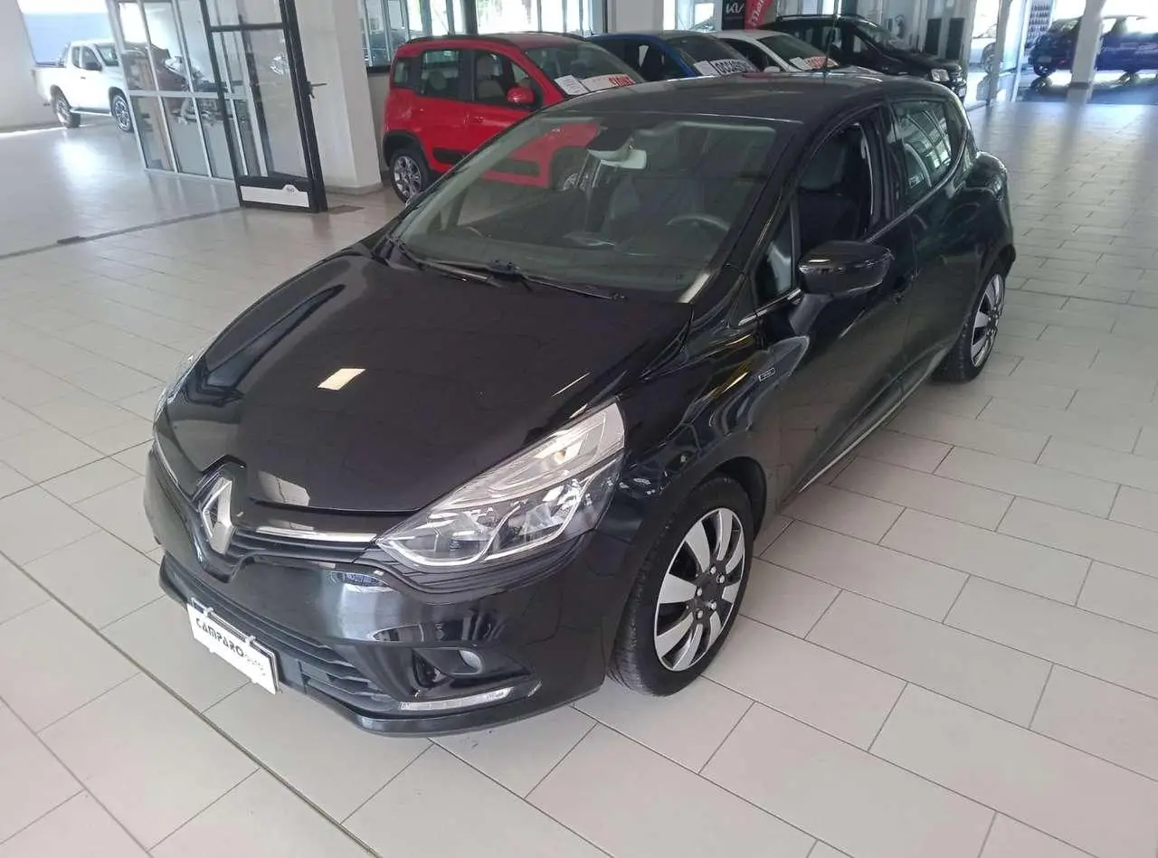 Photo 1 : Renault Clio 2018 LPG