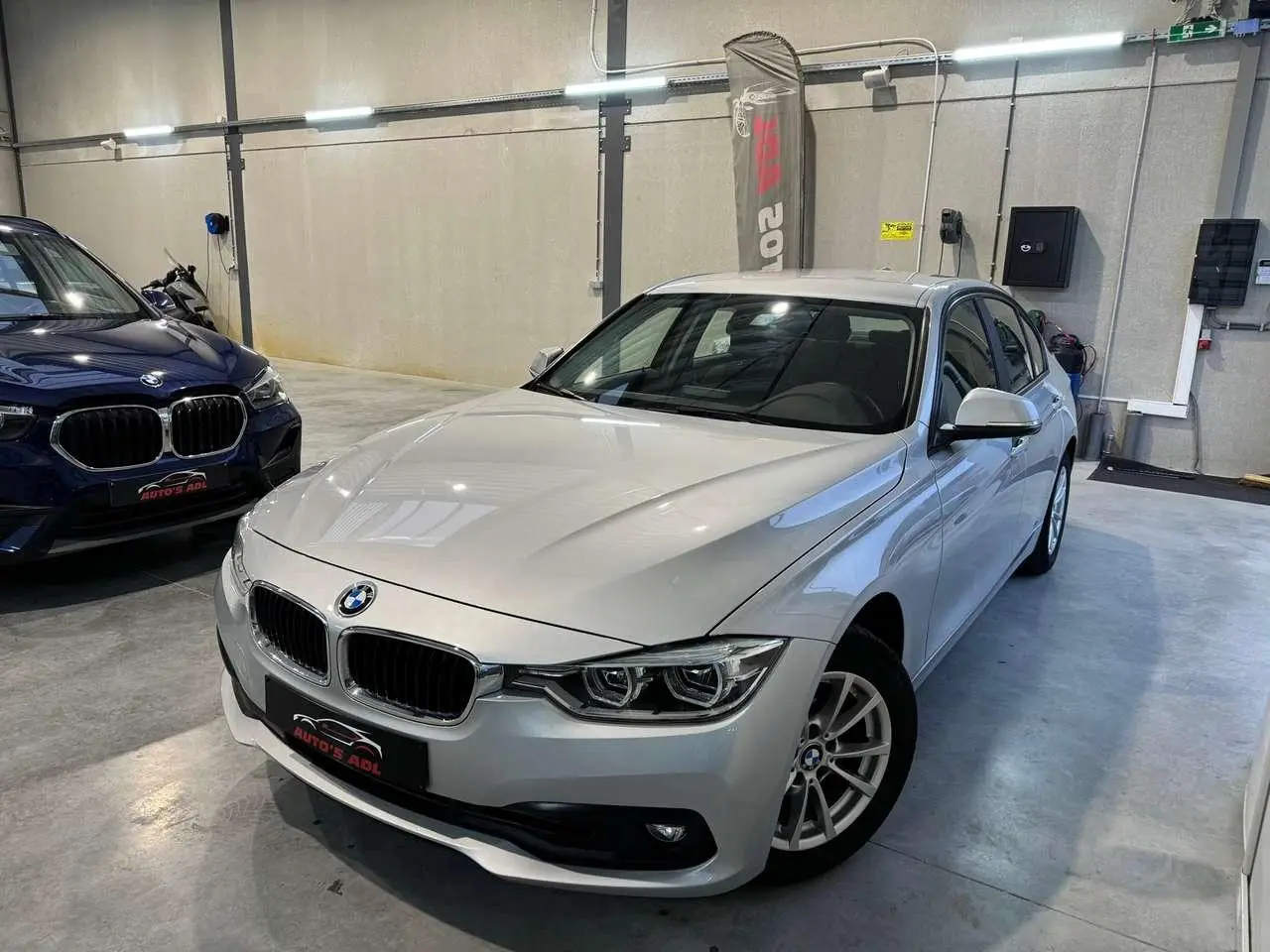 Photo 1 : Bmw Serie 3 2017 Diesel