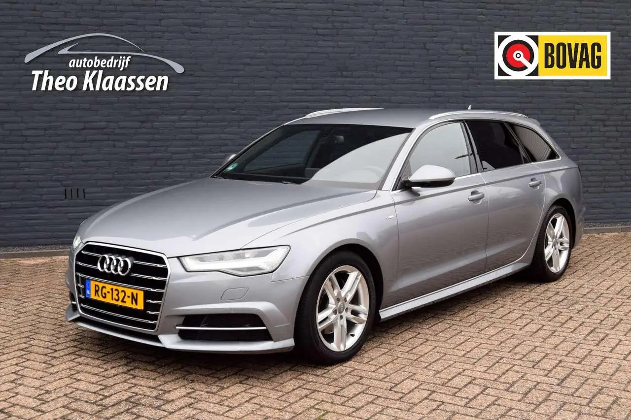 Photo 1 : Audi A6 2017 Essence