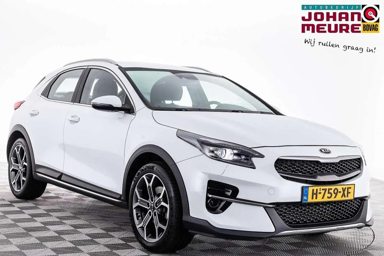 Photo 1 : Kia Xceed 2020 Petrol