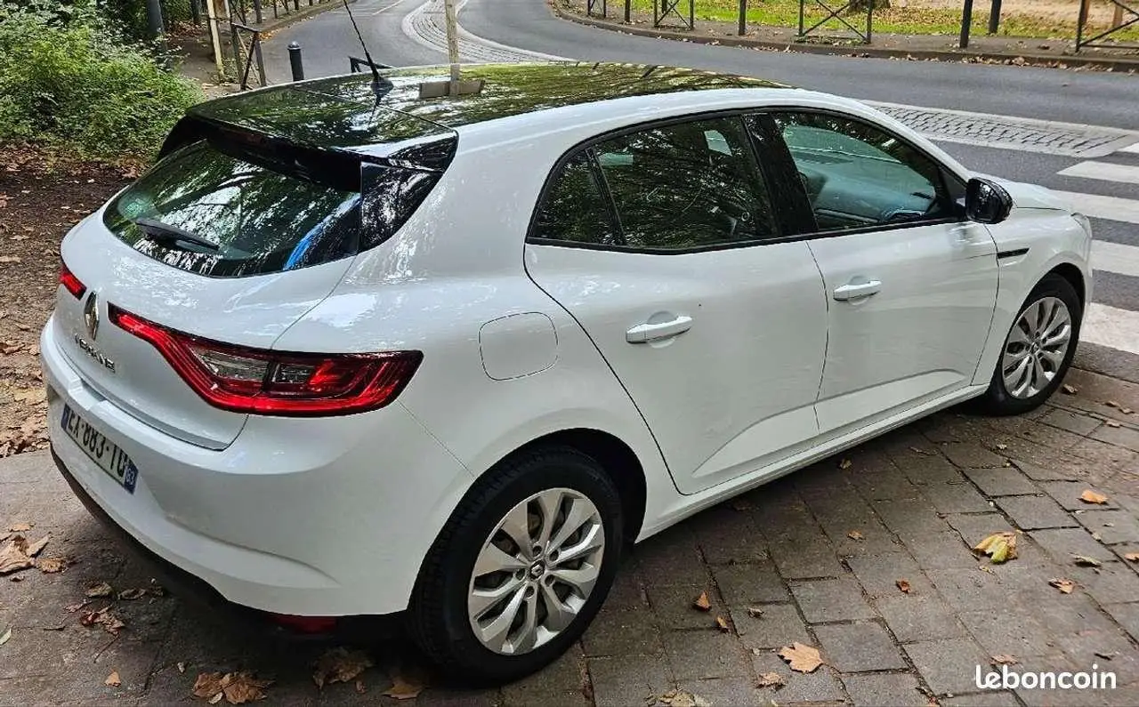 Photo 1 : Renault Megane 2017 Diesel