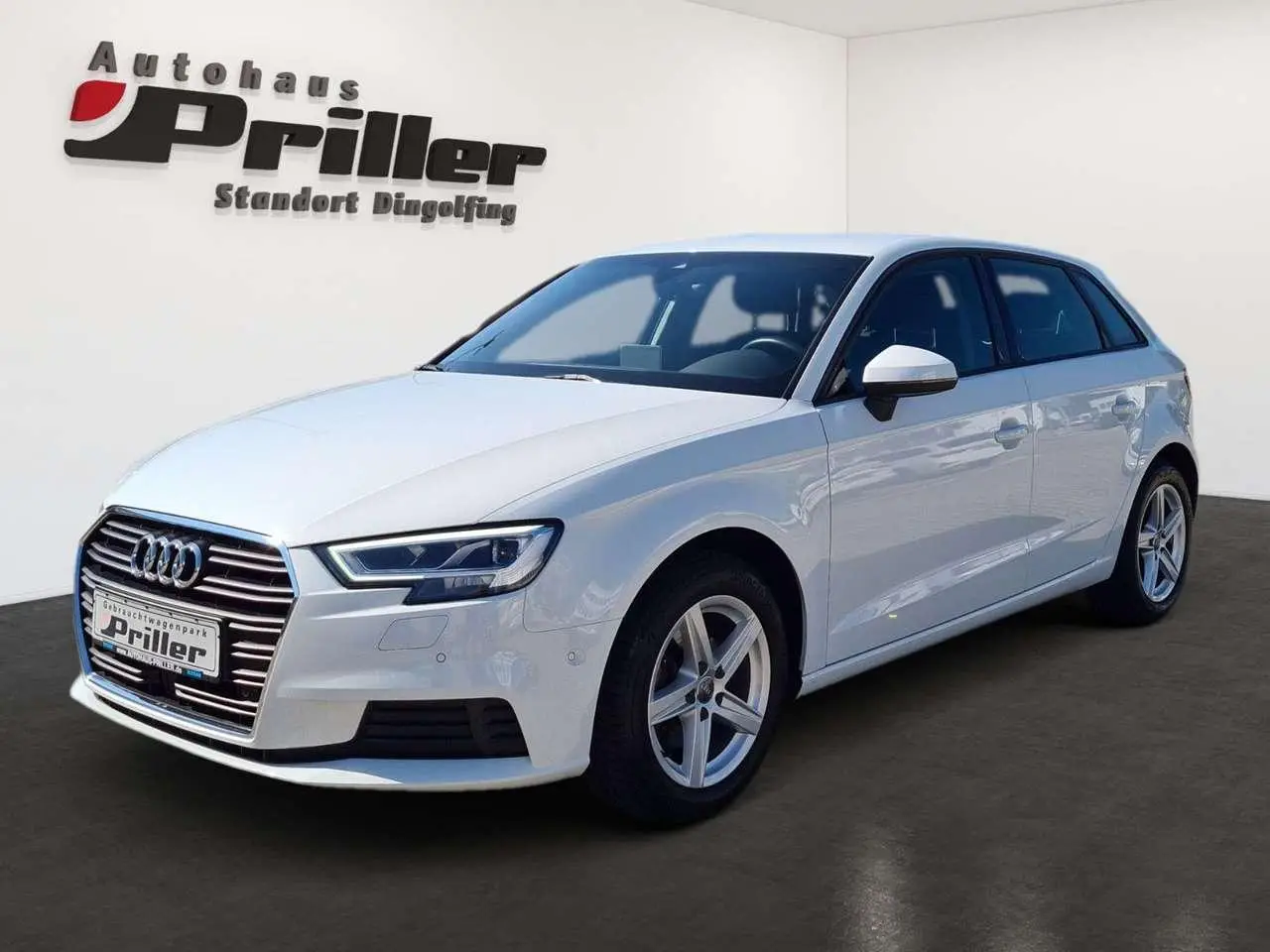 Photo 1 : Audi A3 2020 Diesel