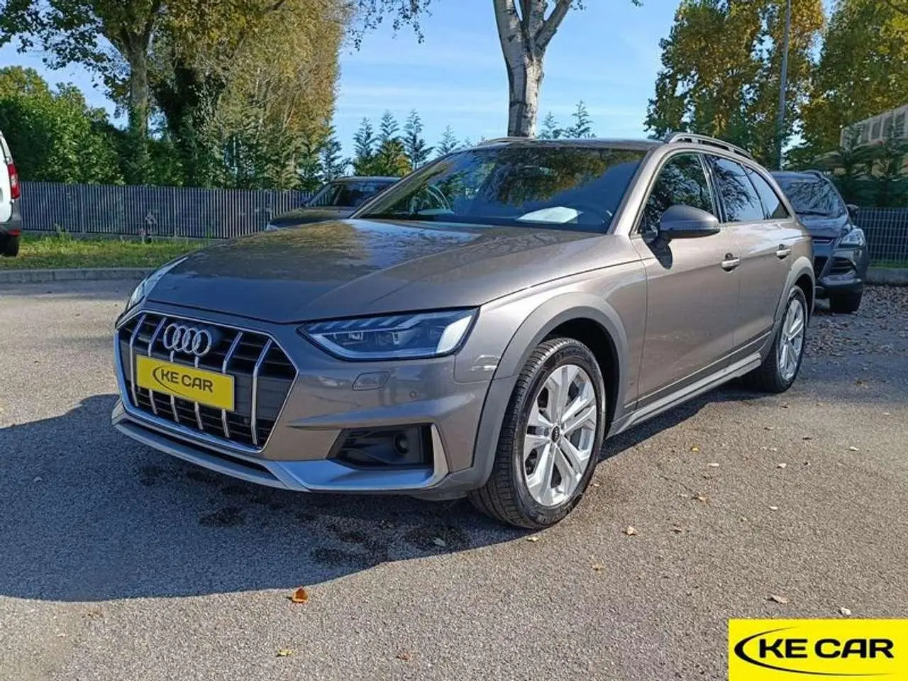 Photo 1 : Audi A4 2022 Hybride