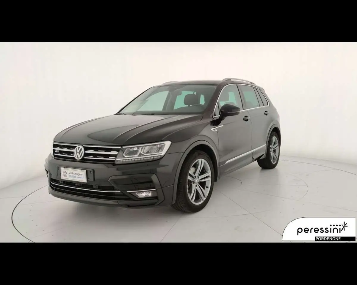 Photo 1 : Volkswagen Tiguan 2019 Essence