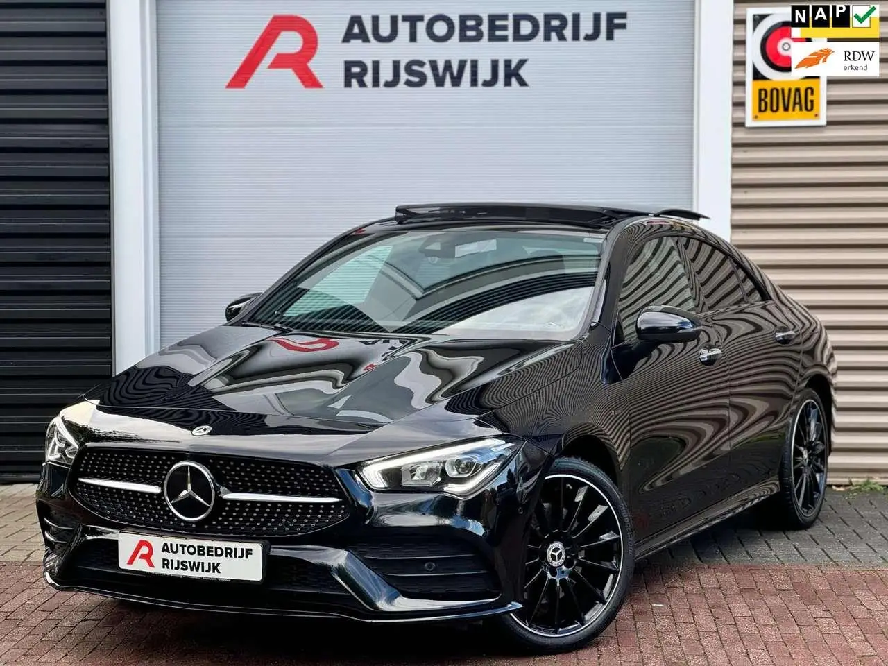 Photo 1 : Mercedes-benz Classe Cla 2021 Hybrid