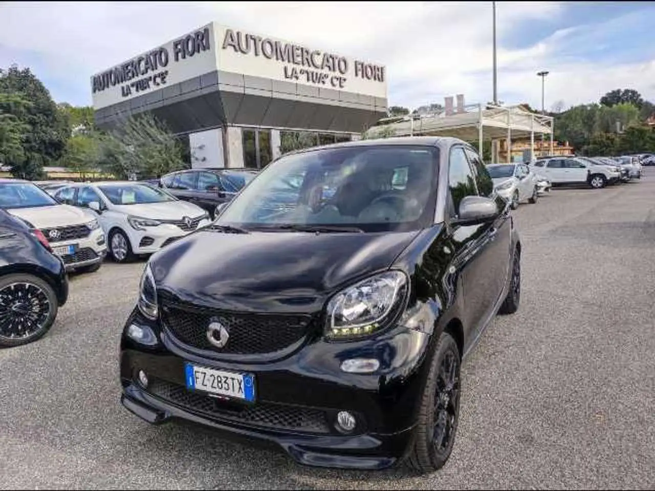 Photo 1 : Smart Forfour 2019 Petrol