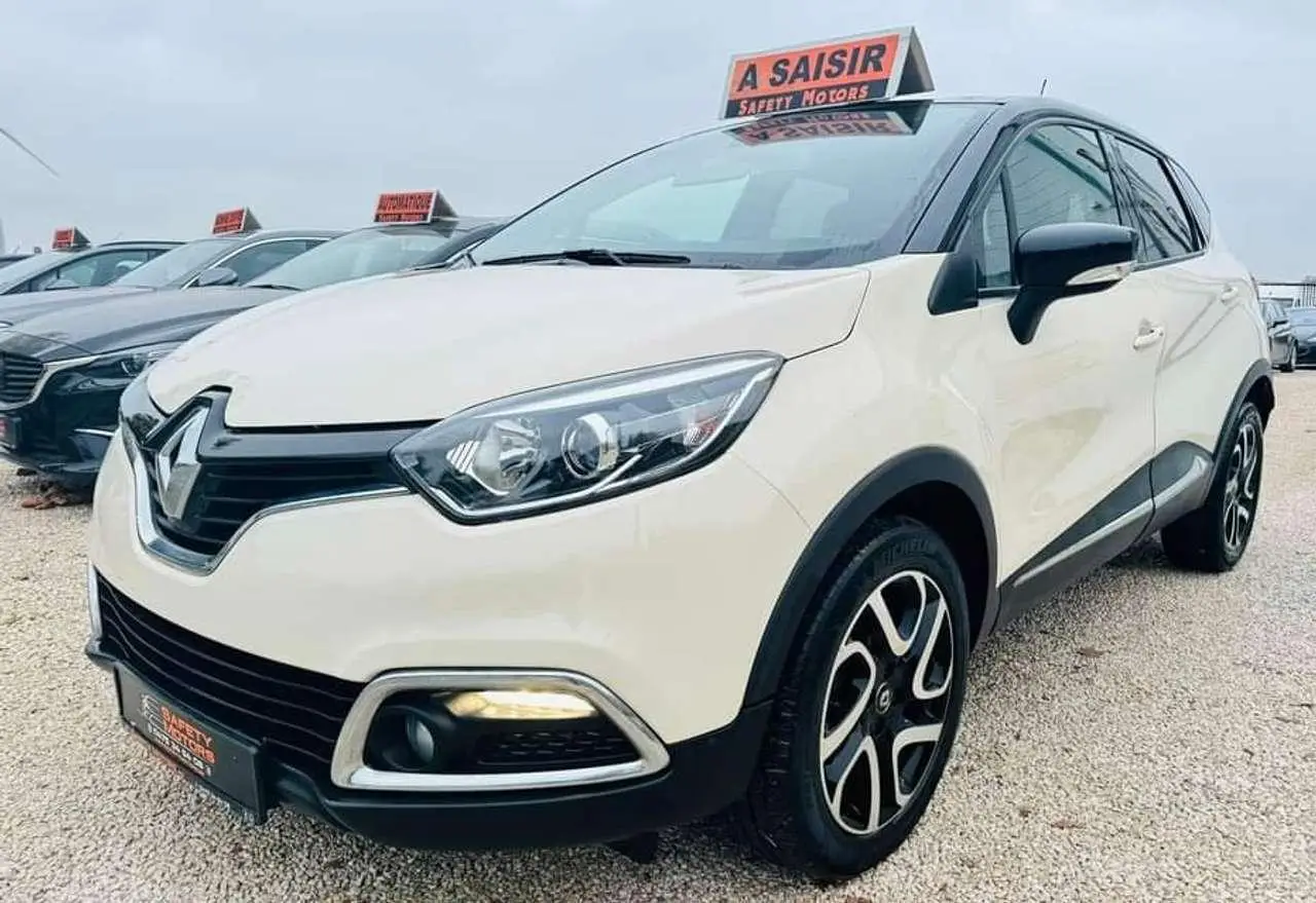 Photo 1 : Renault Captur 2017 Petrol