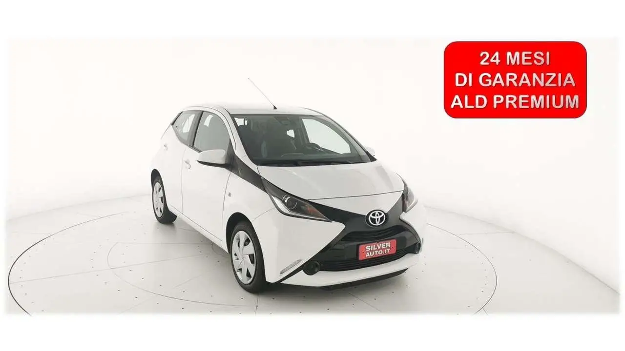 Photo 1 : Toyota Aygo 2017 Petrol