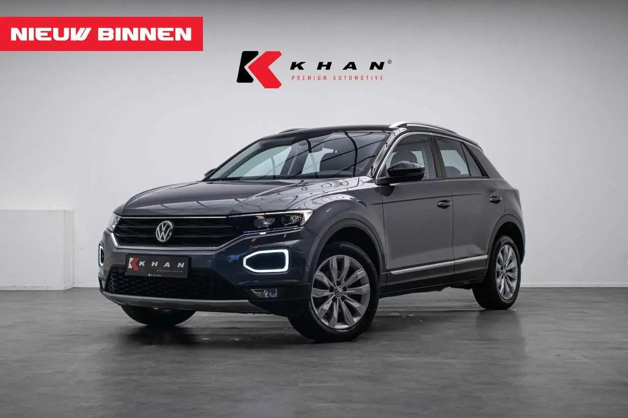 Photo 1 : Volkswagen T-roc 2019 Essence