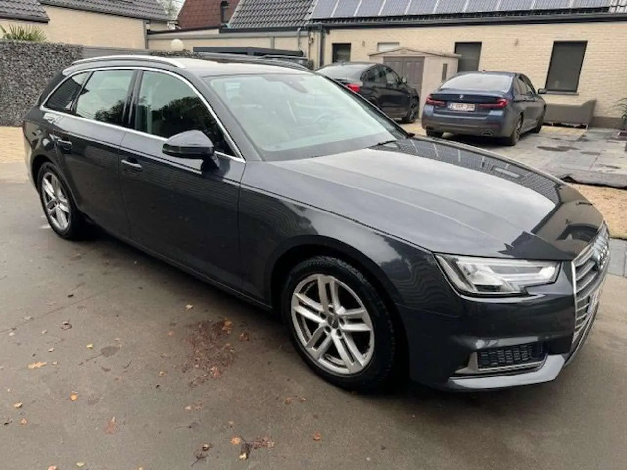 Photo 1 : Audi A4 2019 Essence