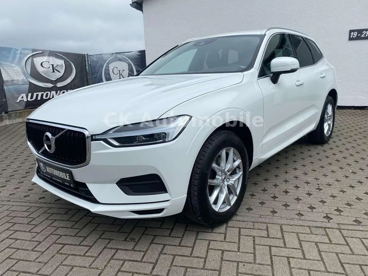 Photo 1 : Volvo Xc60 2020 Diesel