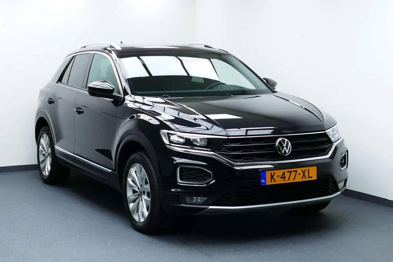 Photo 1 : Volkswagen T-roc 2021 Petrol