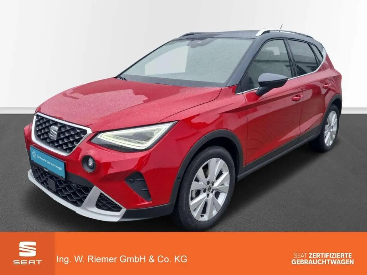 Photo 1 : Seat Arona 2023 Petrol