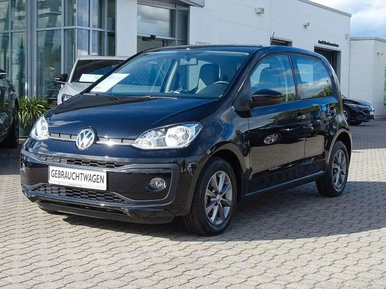 Photo 1 : Volkswagen Up! 2019 Petrol