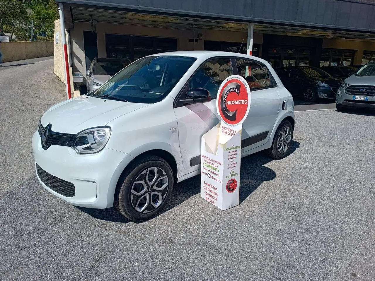 Photo 1 : Renault Twingo 2024 Essence