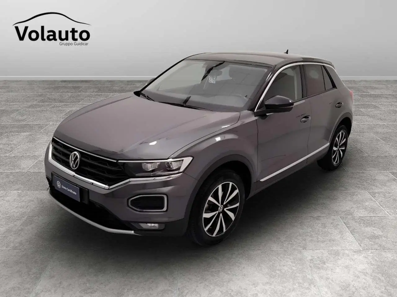 Photo 1 : Volkswagen T-roc 2021 Essence