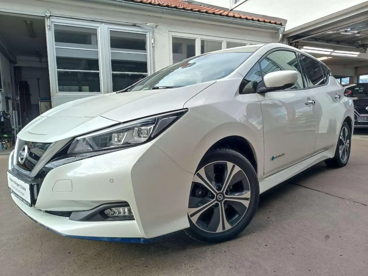 Photo 1 : Nissan Leaf 2020 Electric