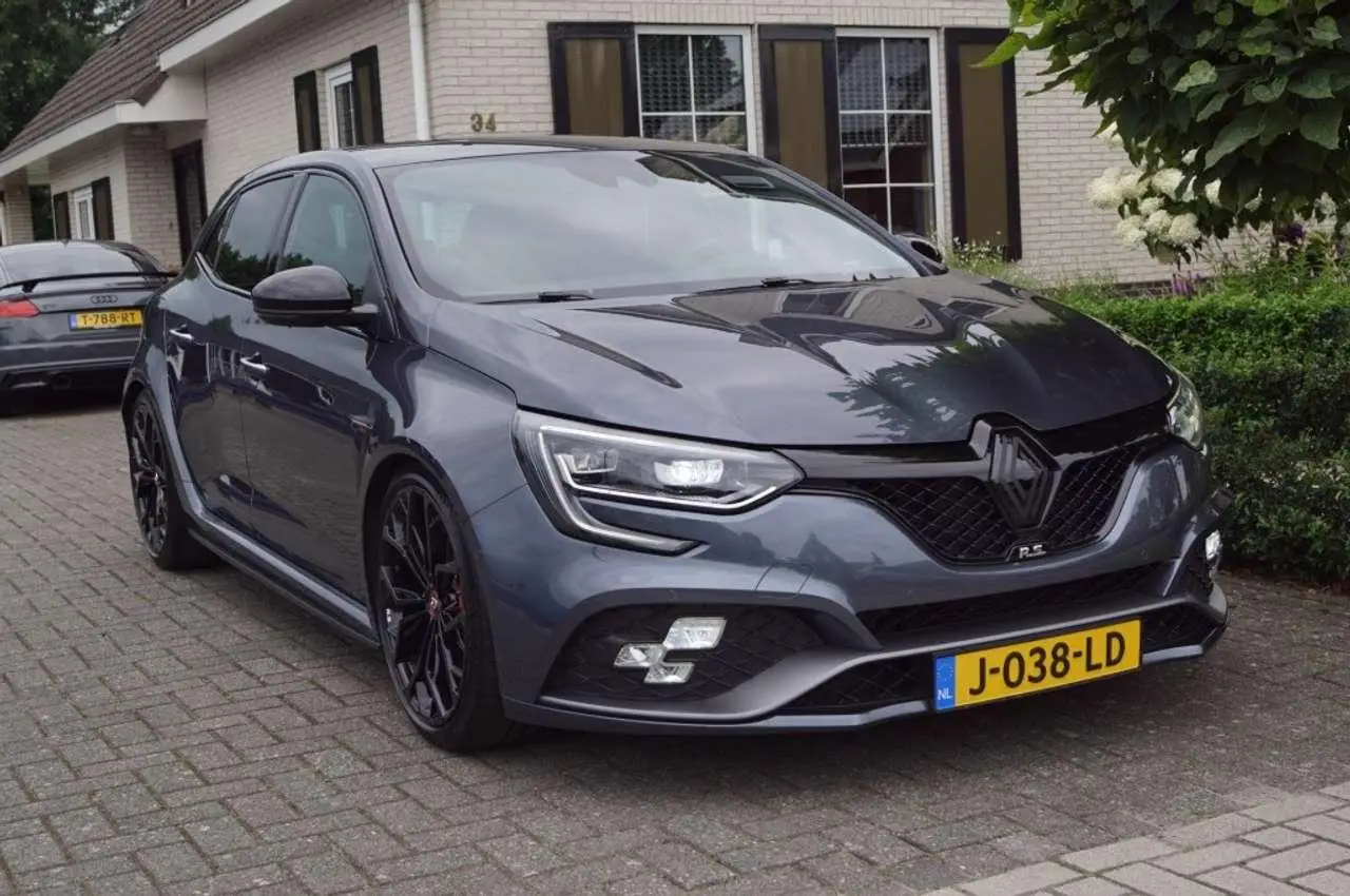 Photo 1 : Renault Megane 2018 Essence