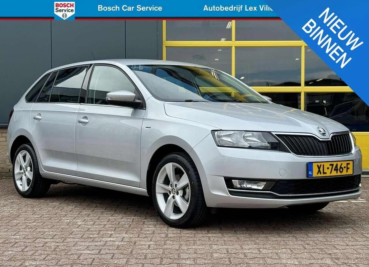 Photo 1 : Skoda Rapid 2019 Petrol