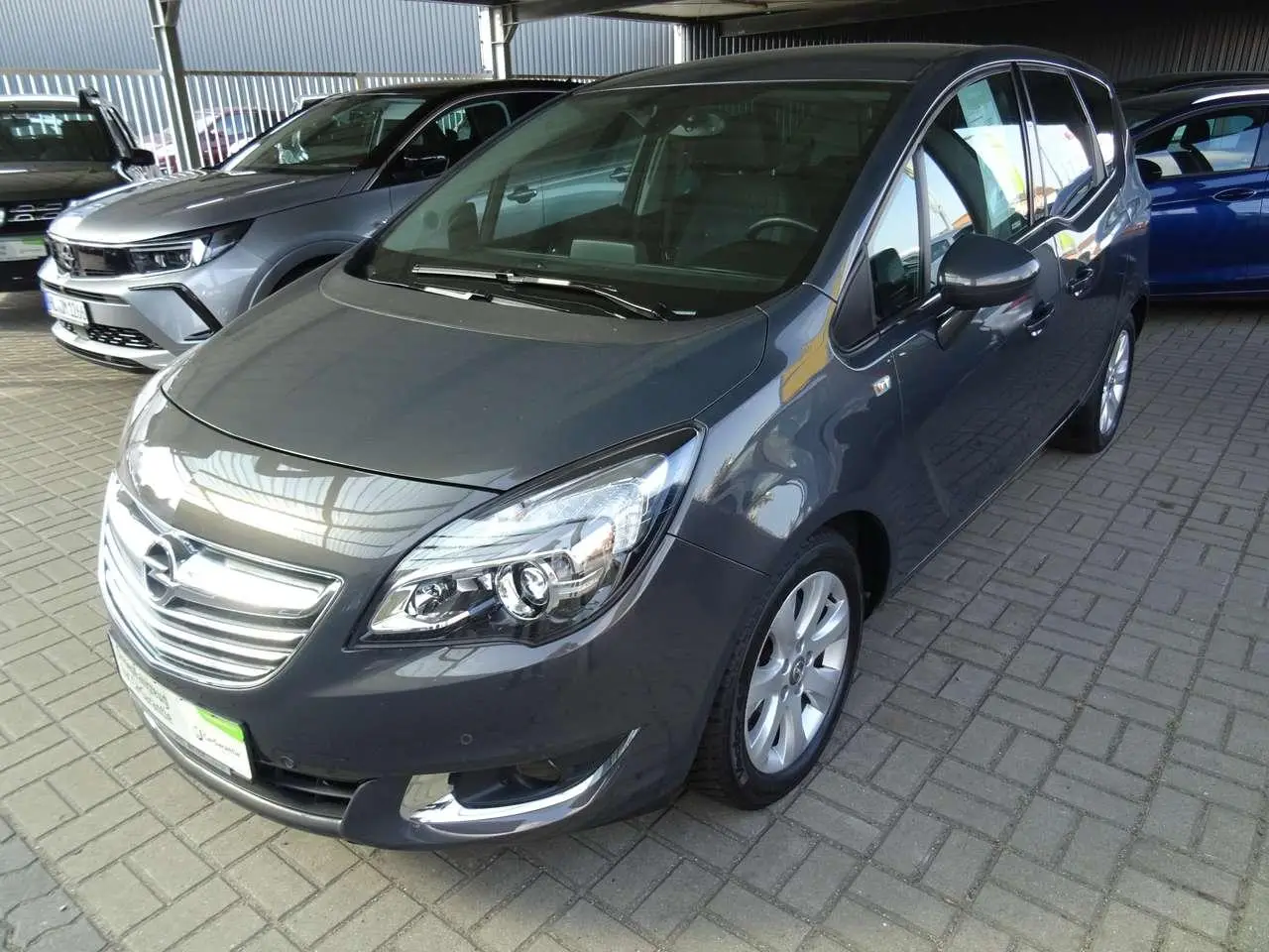 Photo 1 : Opel Meriva 2017 Essence