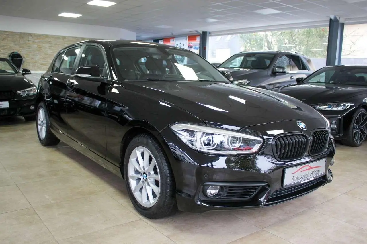 Photo 1 : Bmw Serie 1 2018 Petrol