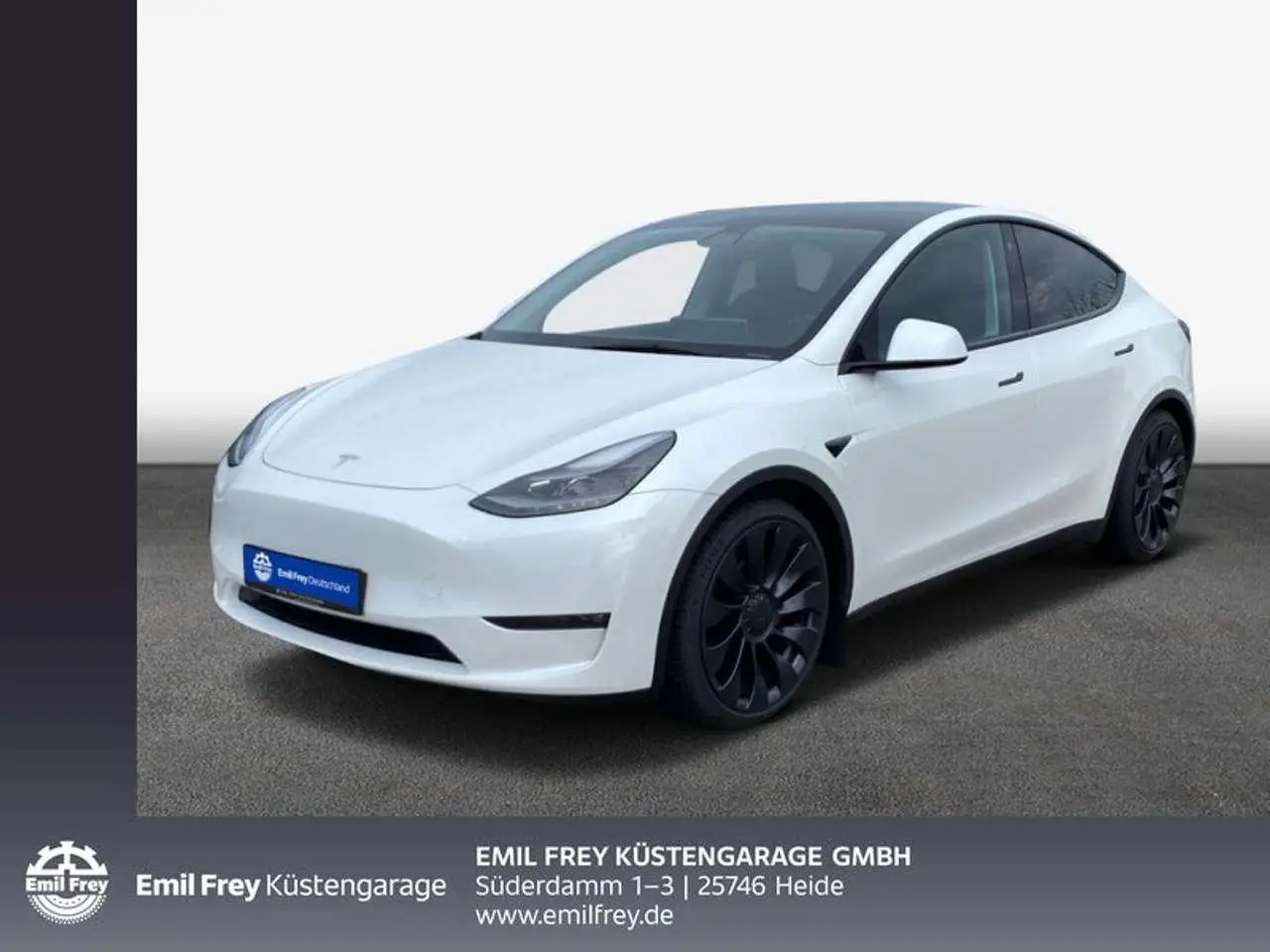 Photo 1 : Tesla Model Y 2022 Électrique