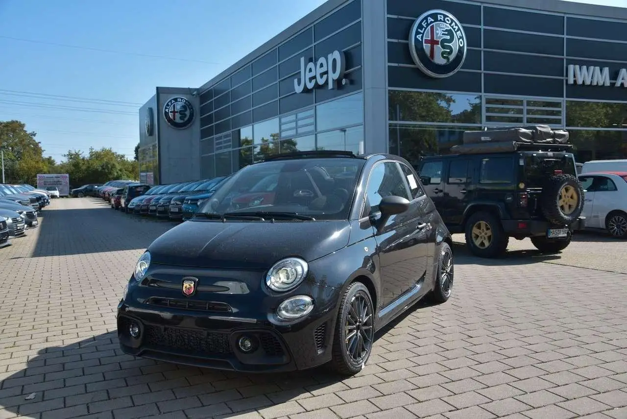 Photo 1 : Abarth 695 2024 Petrol