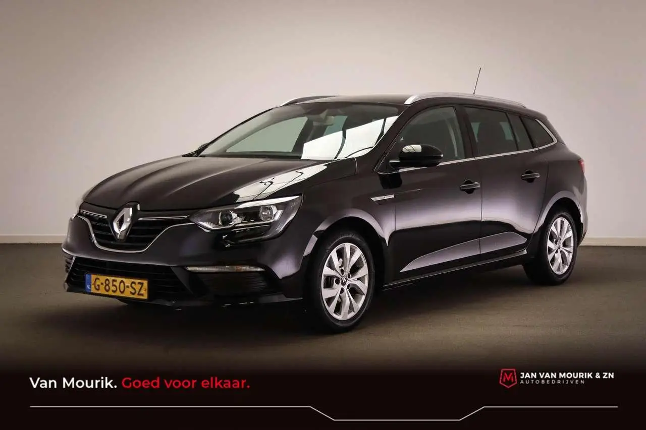 Photo 1 : Renault Megane 2019 Petrol