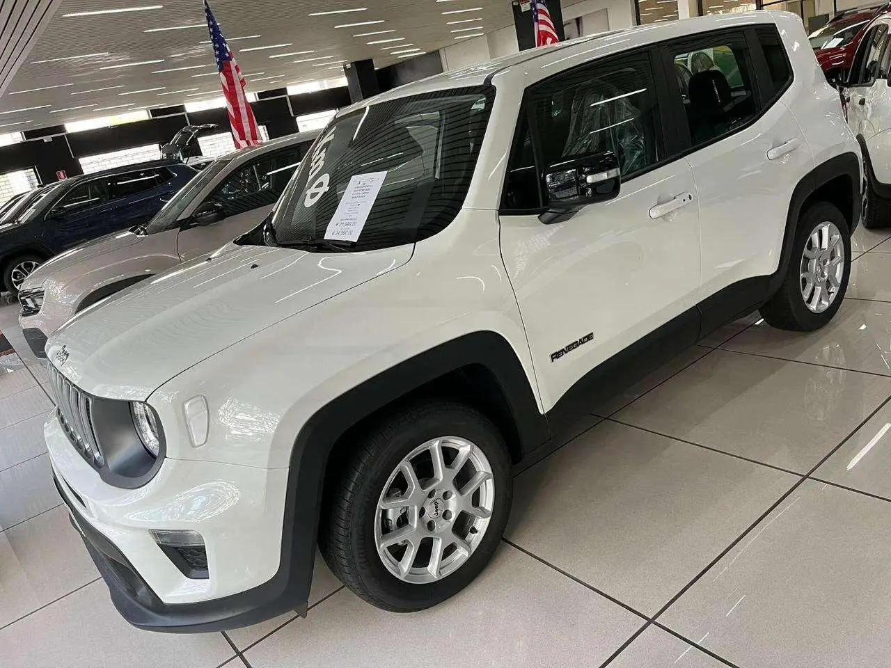 Photo 1 : Jeep Renegade 2023 Essence