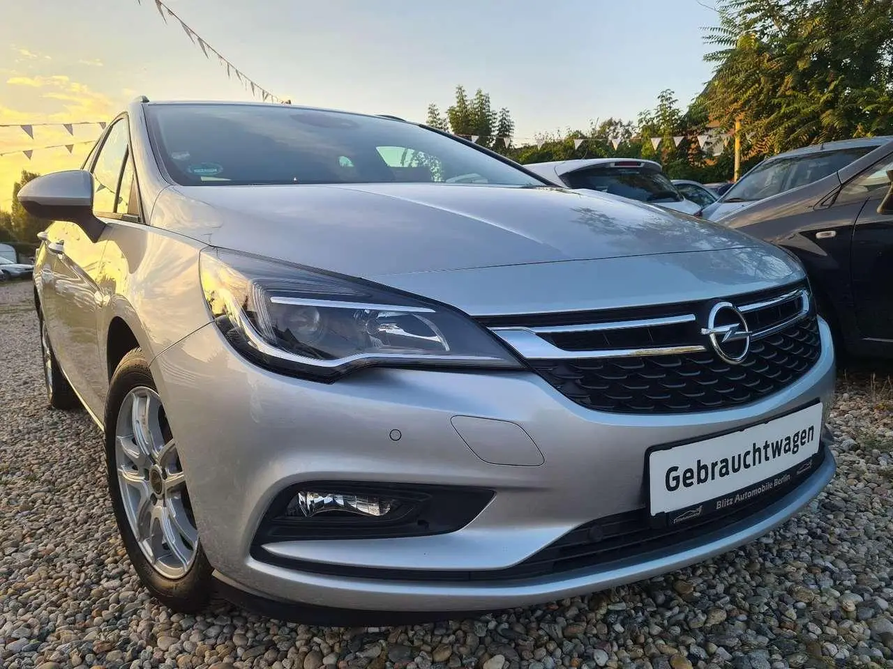 Photo 1 : Opel Astra 2018 Diesel