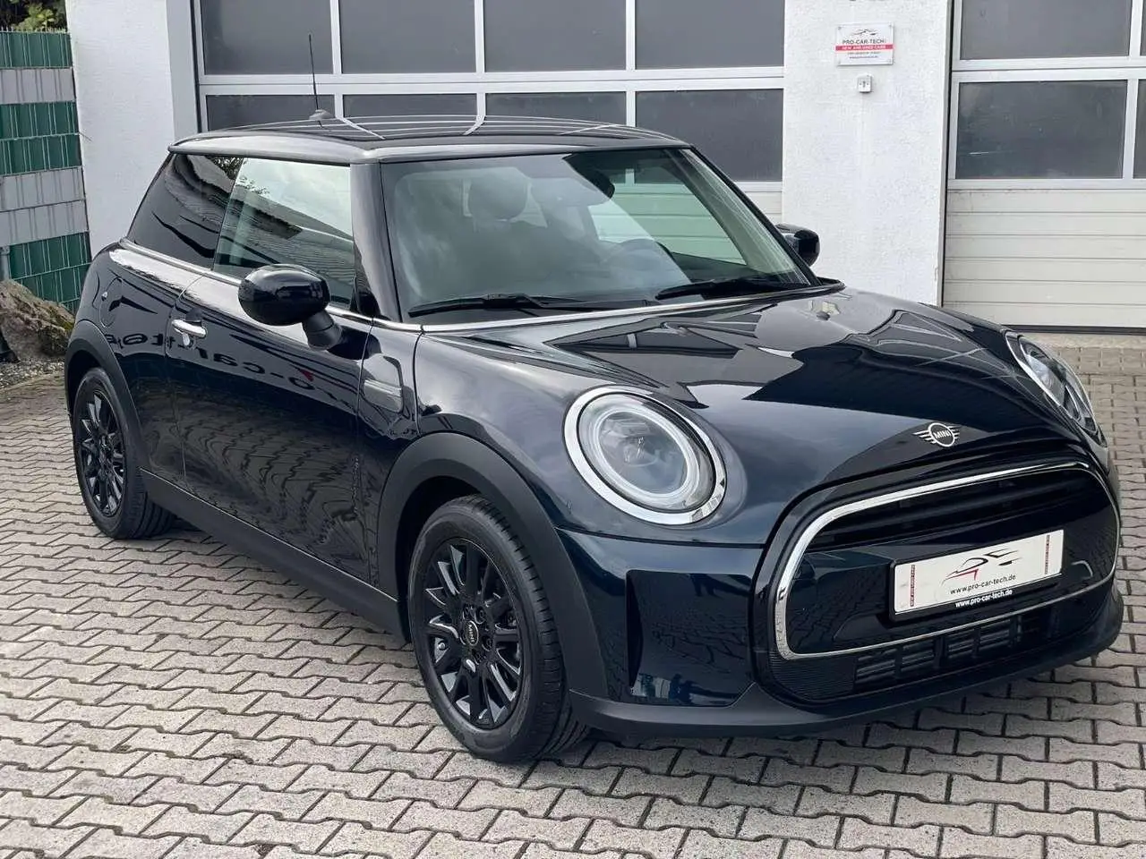 Photo 1 : Mini One 2021 Petrol