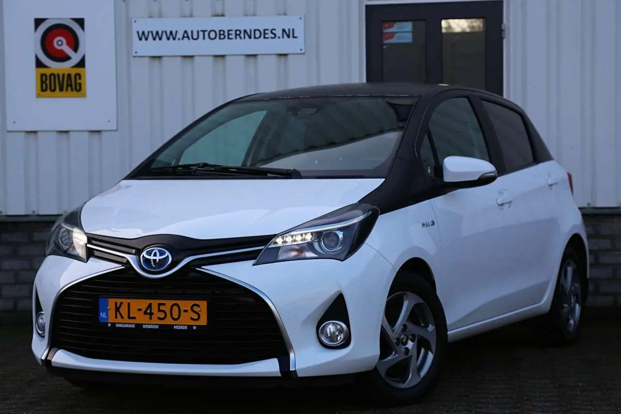 Photo 1 : Toyota Yaris 2016 Hybride