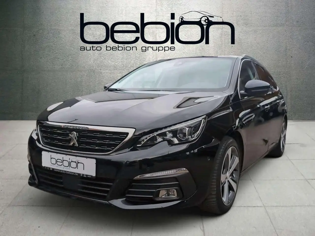 Photo 1 : Peugeot 308 2019 Petrol