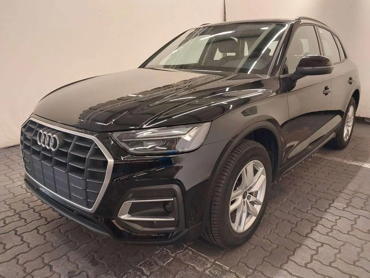 Photo 1 : Audi Q5 2021 Hybrid