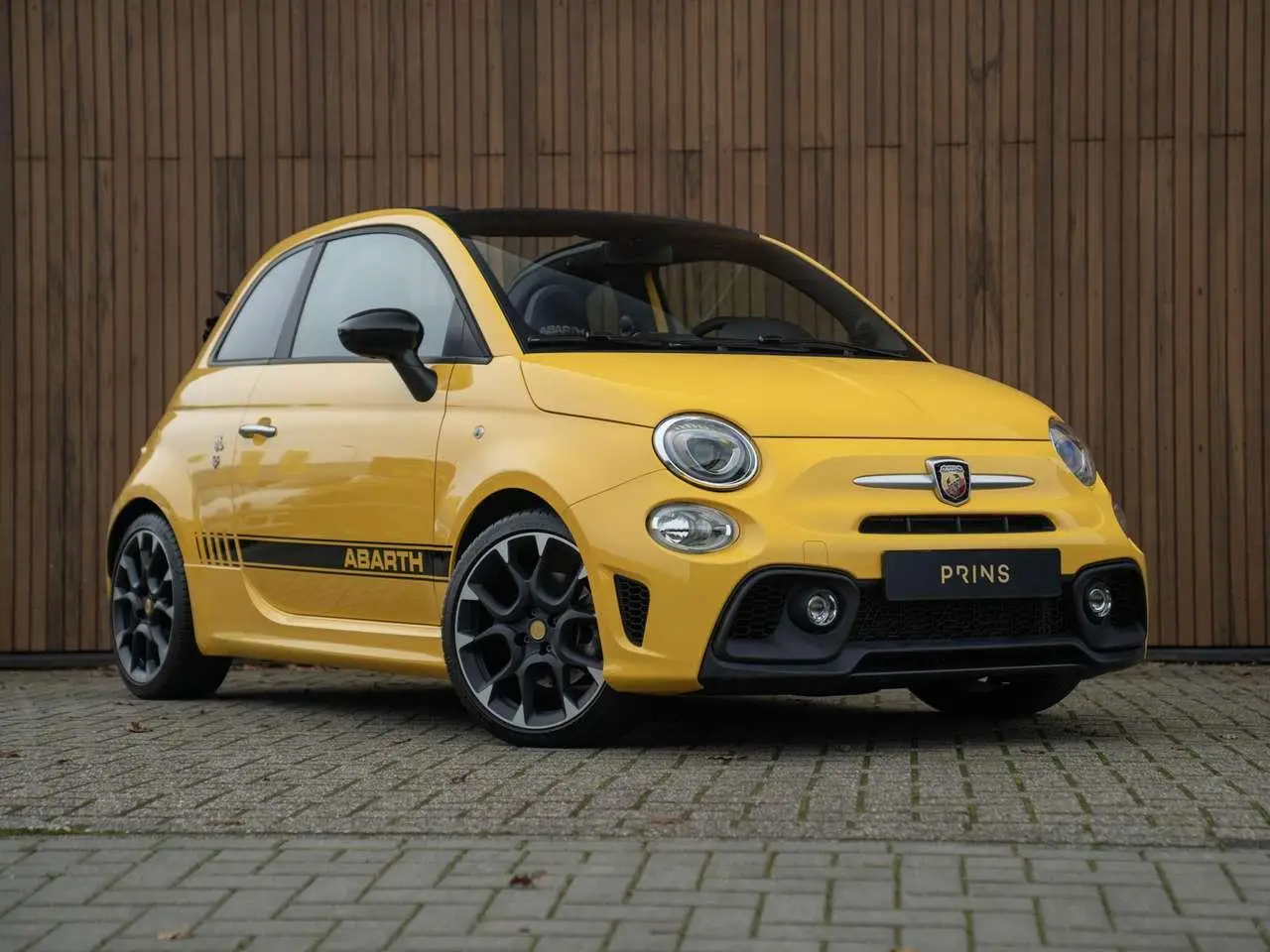 Photo 1 : Abarth 595 2020 Petrol