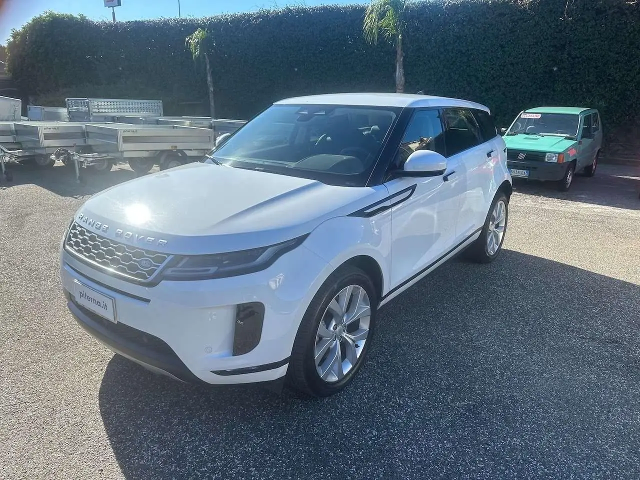 Photo 1 : Land Rover Range Rover Evoque 2022 Hybrid