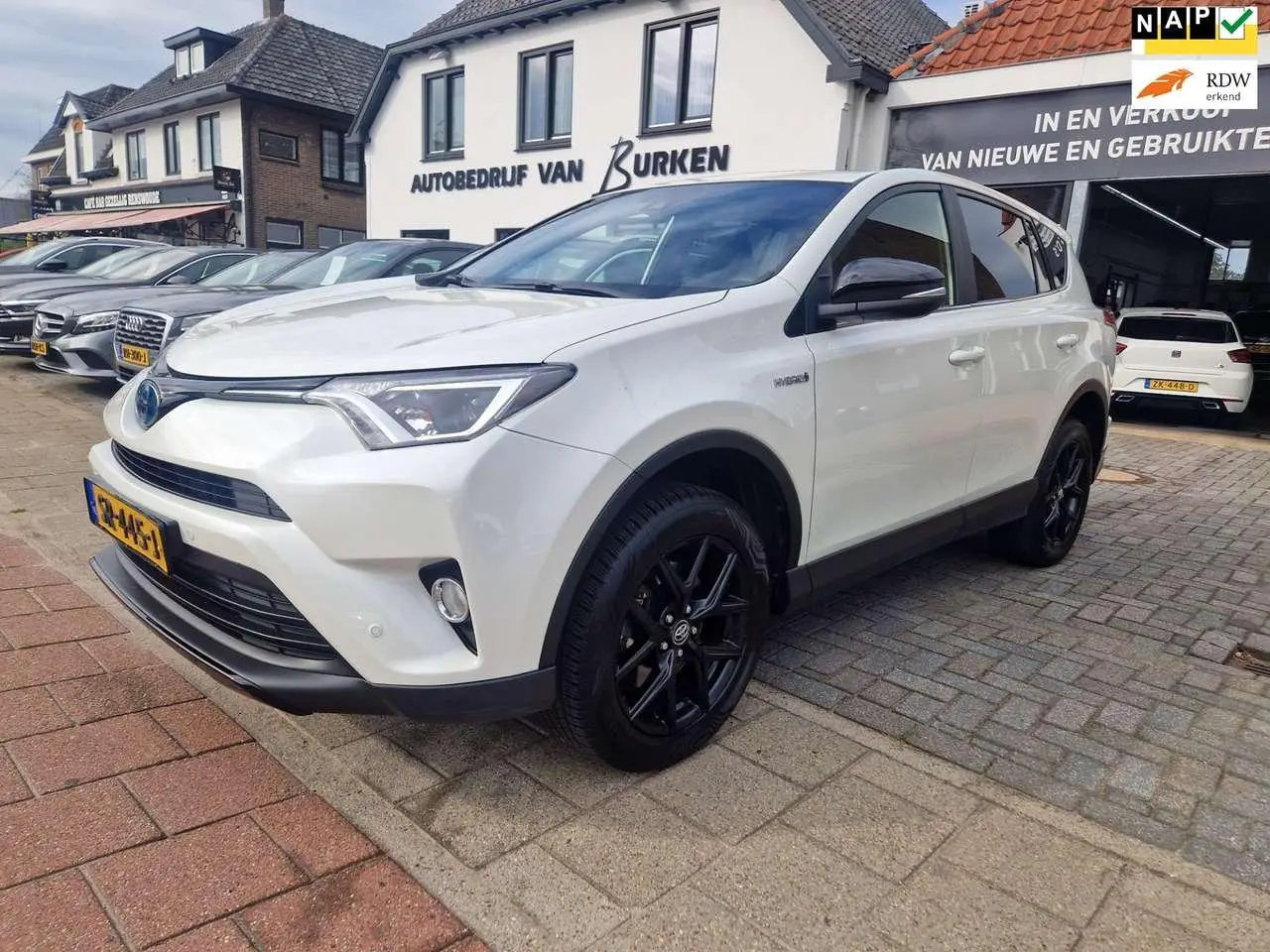 Photo 1 : Toyota Rav4 2018 Hybrid