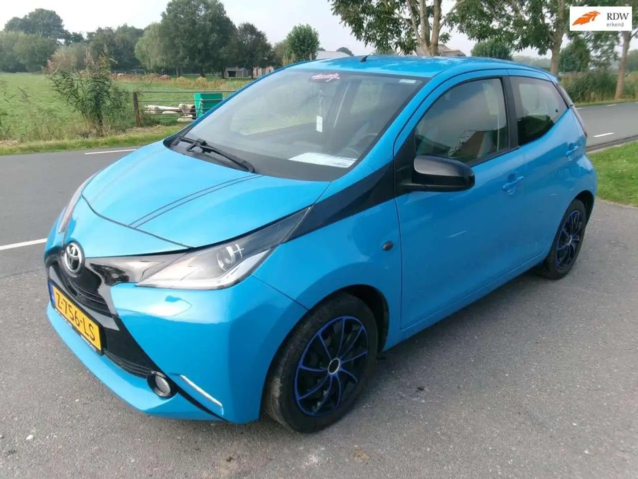 Photo 1 : Toyota Aygo 2016 Petrol