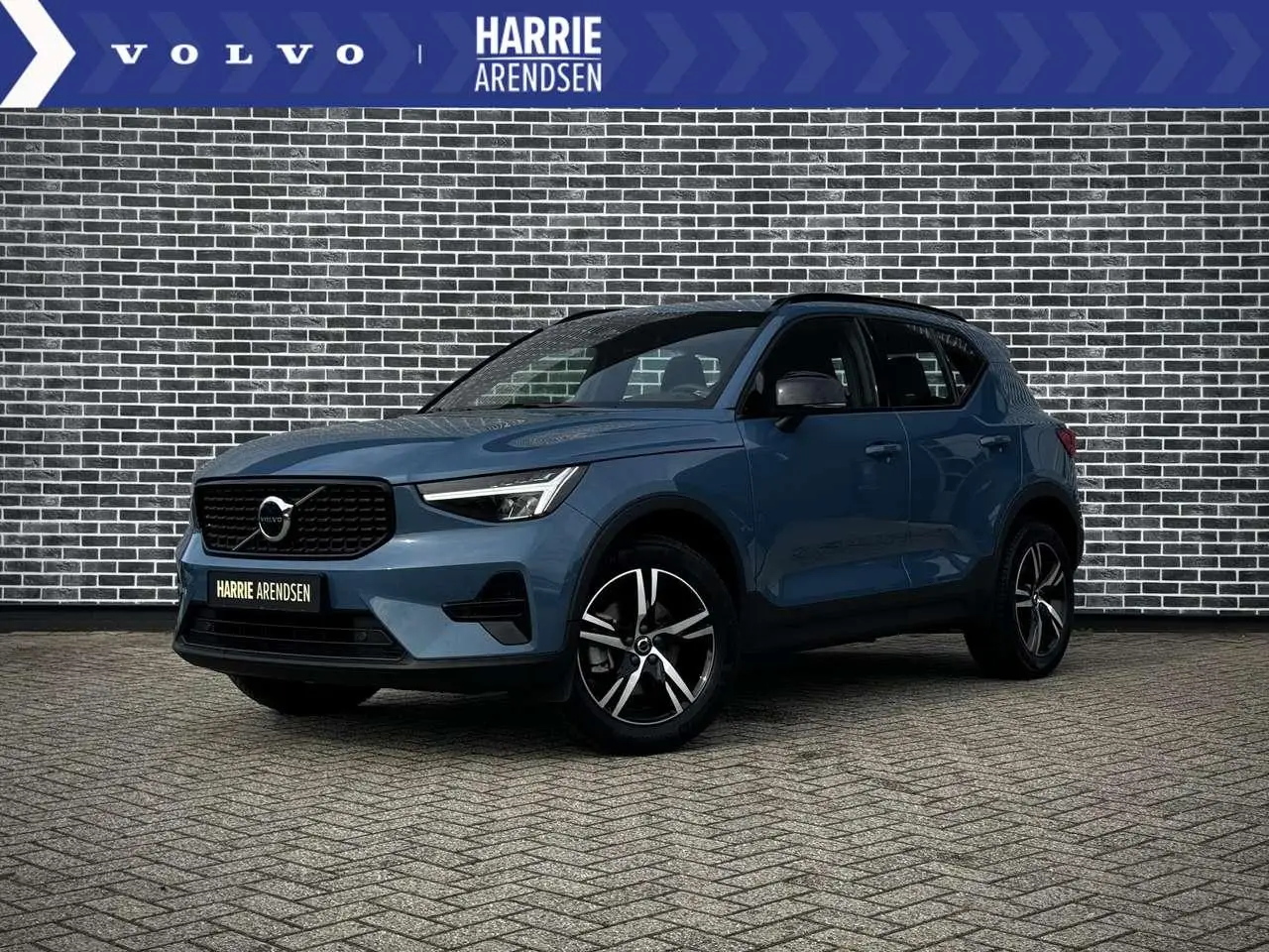 Photo 1 : Volvo Xc40 2024 Hybride